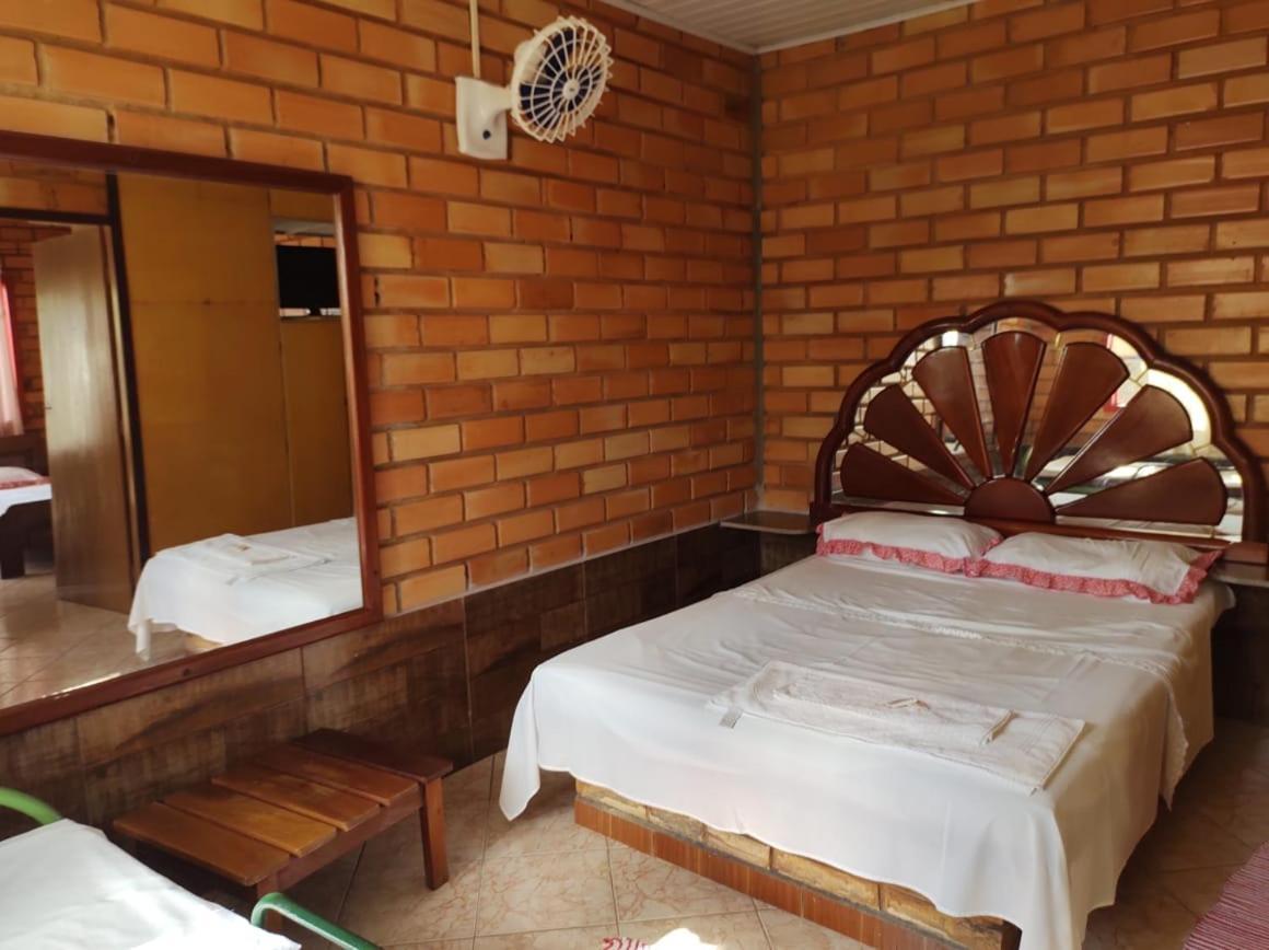 Pousada Balneario Cachoeira Do Moinho Belo Vale Bagian luar foto